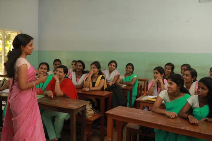 Vimala College campus in Thrissur, Kerala, India — photo 2