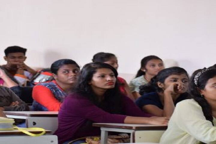 Nava Samaj Mandal Degree College campus in Mumbai, Maharashtra, India — photo 2