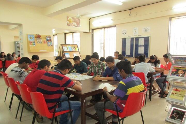 Nava Samaj Mandal Degree College campus in Mumbai, Maharashtra, India — photo 5