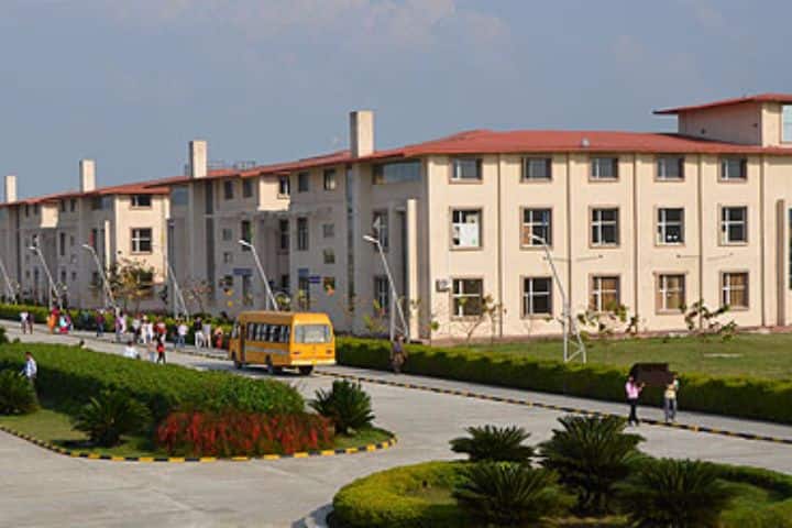 Arni University campus in Kangra, Himachal Pradesh, India — photo 2