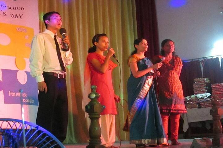 Metas Adventist College campus in Surat, Gujarat, India — photo 4
