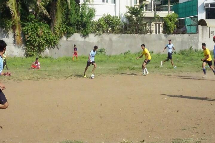 Metas Adventist College campus in Surat, Gujarat, India — photo 6