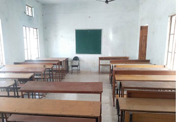 Maharajahs College Autonomous campus in Vizianagaram, Andhra Pradesh, India — photo 3