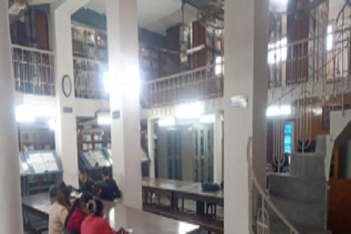 Hindu College campus in Amritsar, Punjab, India — photo 2