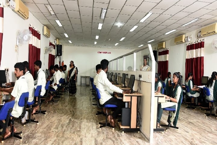 Sivanthi Aditanar College campus in Nagercoil, Tamil Nadu, India — photo 2