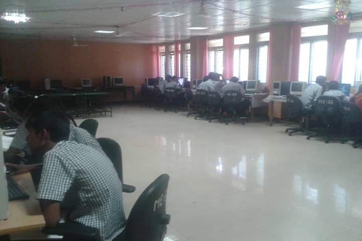 SJ Government Polytechnic campus in Bangalore, Karnataka, India — photo 3