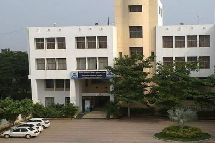 Bharati Vidyapeeth Abhijit Kadam Institute of Management and Social Sciences campus in Solapur, Maharashtra, India — photo 2