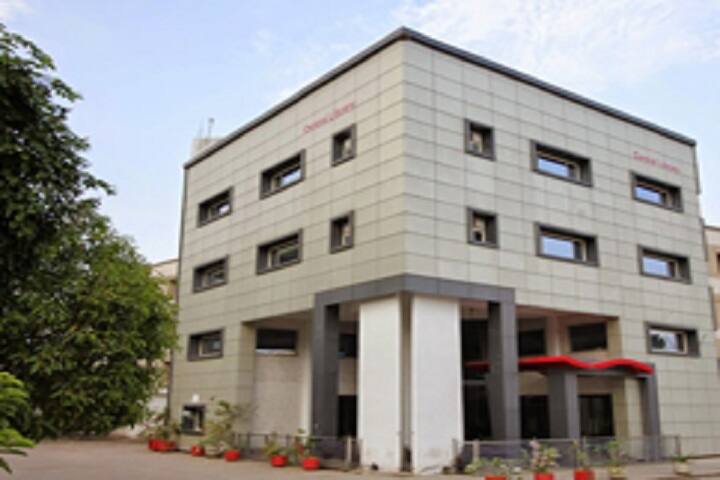 Rungta Institute of Pharmaceutical Education and Research campus in Bhilai, Chhattisgarh, India — photo 1