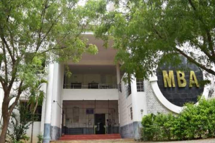 AVC College of Engineering campus in Nagapattinam, Tamil Nadu, India — photo 2