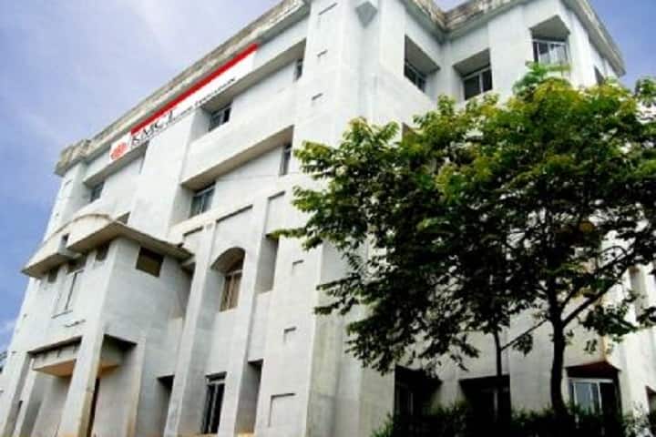 KMCT College of Teacher Education campus in Kozhikode, Kerala, India — photo 1