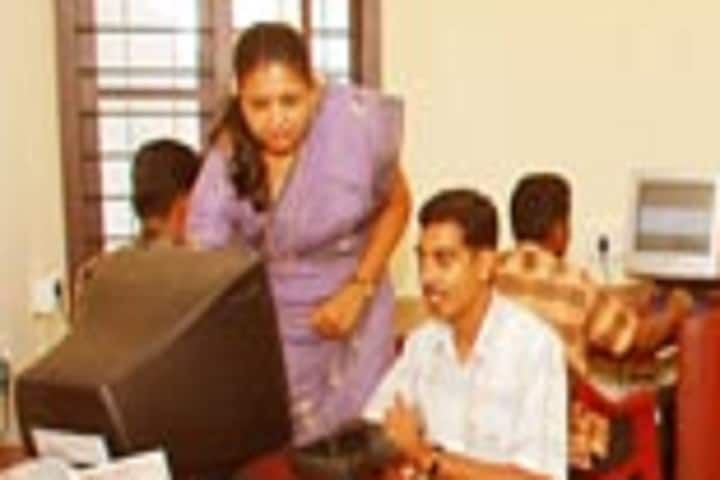 KMCT College of Teacher Education campus in Kozhikode, Kerala, India — photo 2