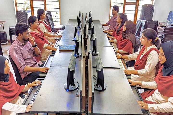 St Joseph's Training College campus in Pavaratty, Kerala, India — photo 6