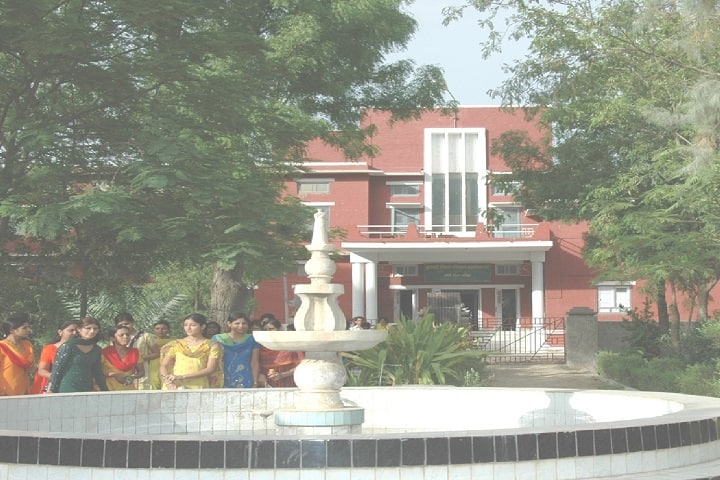 Buniyadi Shikshak Prashikshan Mahavidyalaya campus in Churu, Rajasthan, India — photo 2