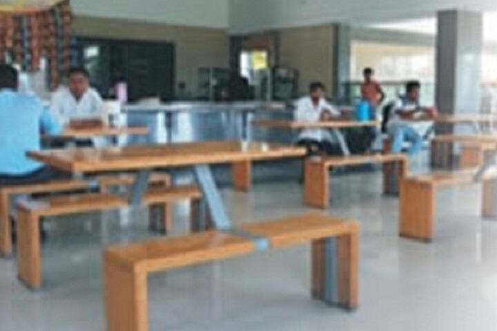 The Shirpur Education Society's RC Patel College of Education campus in Dhule, Maharashtra, India — photo 3