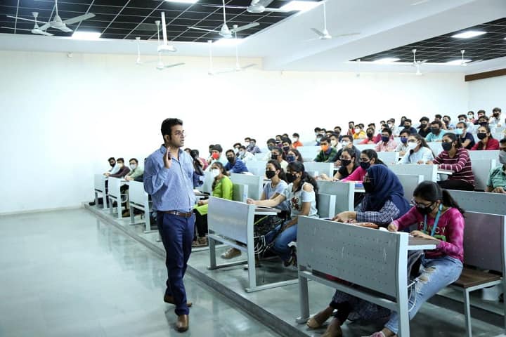 Ahmedabad Homoeopathic College campus in Waghodia, Gujarat, India — photo 3