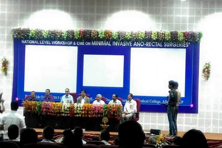 Moti Lal Nehru Medical College campus in Allahabad, Uttar Pradesh, India — photo 4