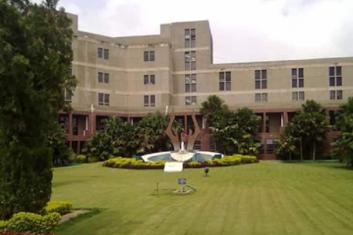 Bhopal Memorial Hospital and Research Centre campus in Bhopal, Madhya Pradesh, India — photo 2