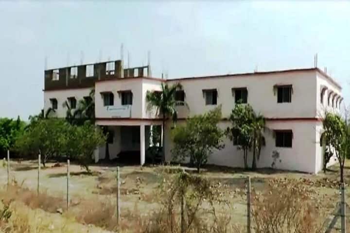 Jijau College of Education campus in Nanded, Maharashtra, India — photo 1