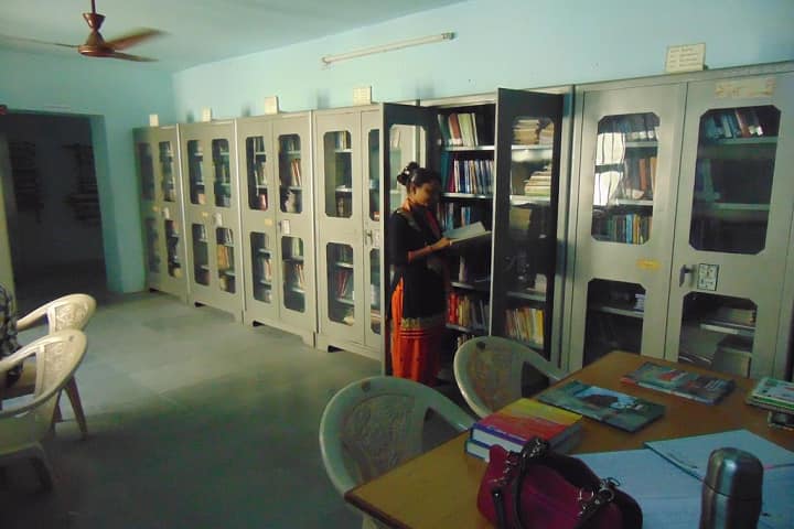 Shree Ambalal M Patel Avani Seeds Mahila Education College B Ed campus in Unjha, Gujarat, India — photo 2