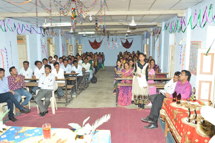 Shree Amardeep Education Trust College of Education campus in Mehsana, Gujarat, India — photo 2