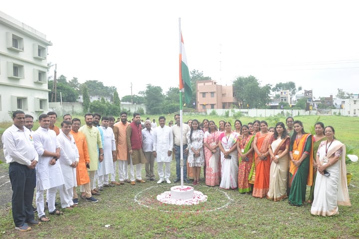 Shri Guru Harikishan College of Education campus in Ratlam, Madhya Pradesh, India — photo 4