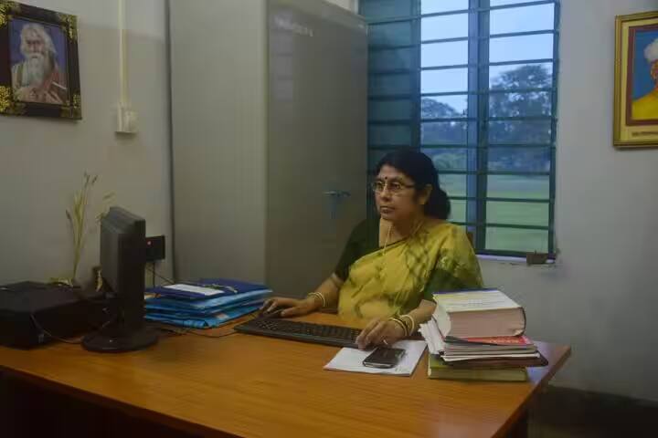 Pritilata Waddedar Mahavidyalaya campus in Panikhali, West Bengal, India — photo 6