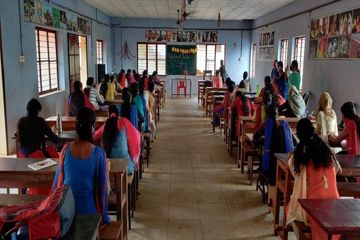 Sabarigiri College of Education campus in Kollam, Kerala, India — photo 2