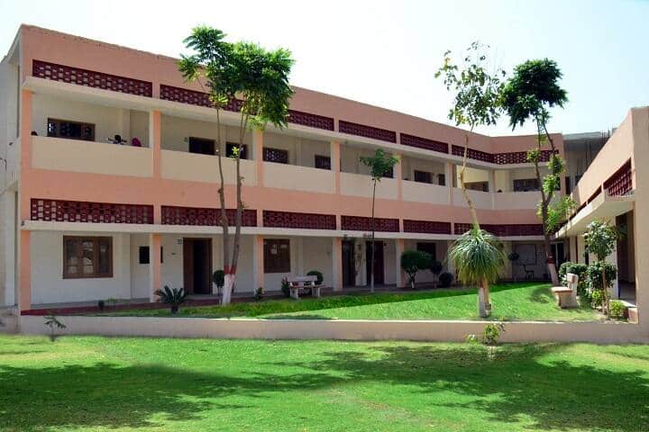 Islamia Girls College campus in Malerkotla, Punjab, India — photo 1