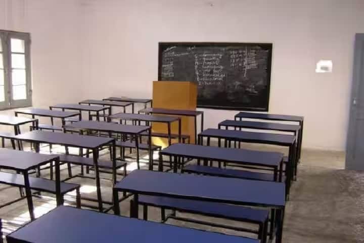 Islamia Girls College campus in Malerkotla, Punjab, India — photo 4