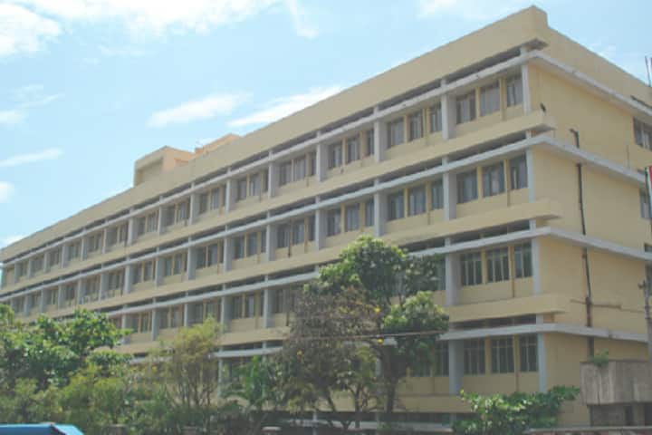 Government College of Pharmacy campus in Bangalore, Karnataka, India — photo 2