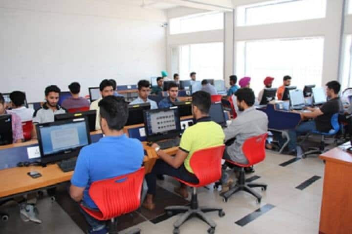 Goswami Ganesh Dutta Sanatan Dharma College campus in Patiala, Punjab, India — photo 5