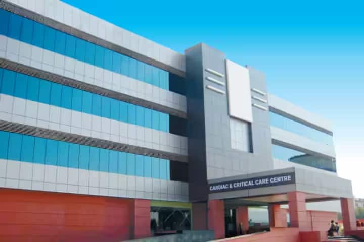 Mahatma Gandhi University of Medical Sciences and Technology campus in Jaipur, Rajasthan, India — photo 2