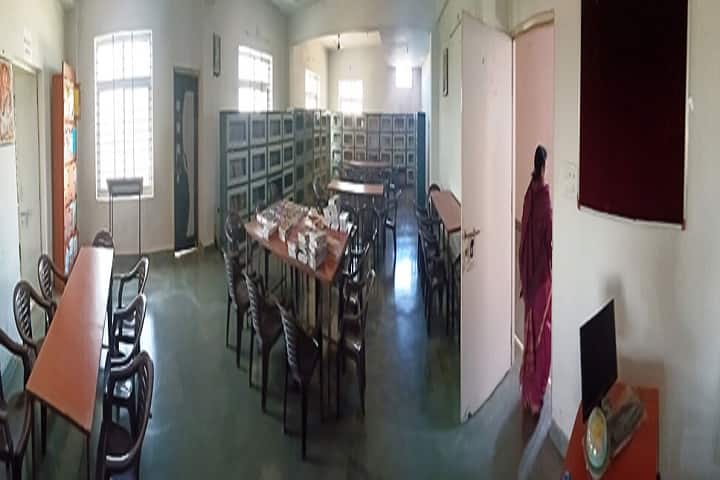 Naveen Swami Vivekanand B Ed College campus in Bhopal, Madhya Pradesh, India — photo 4