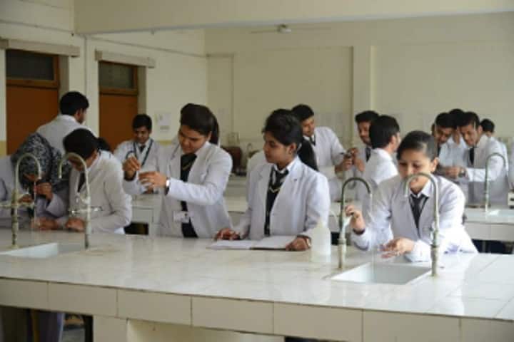 Shambhunath Institute of Pharmacy campus in Allahabad, Uttar Pradesh, India — photo 5