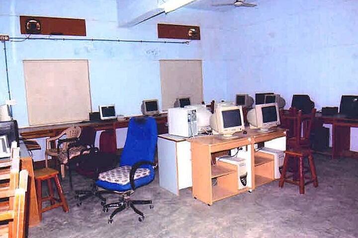 Smt SSM Patel B Ed College campus in Gandhinagar, Gujarat, India — photo 3