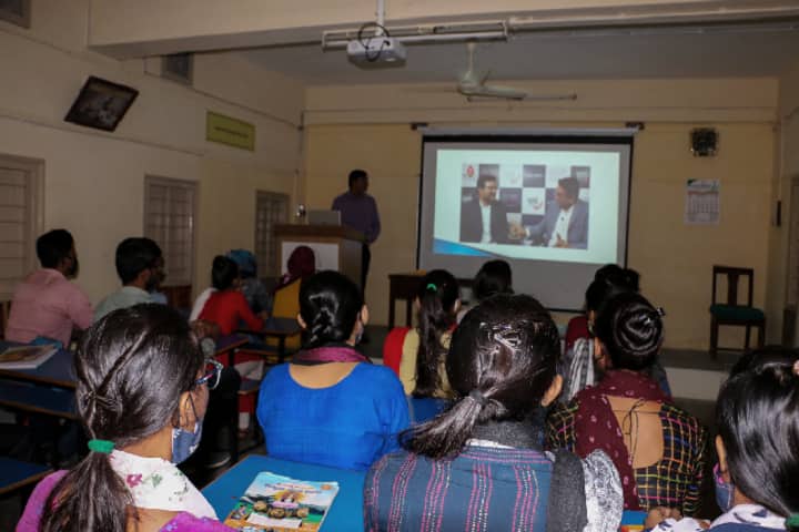 Sheth CN College of Education campus in Ahmedabad, Gujarat, India — photo 2