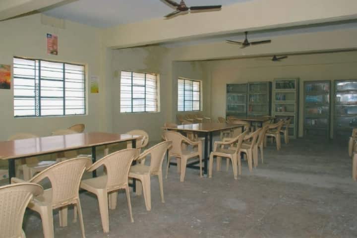 Princess Durru Shehvar B Ed College for Women campus in Hyderabad, Telangana, India — photo 4