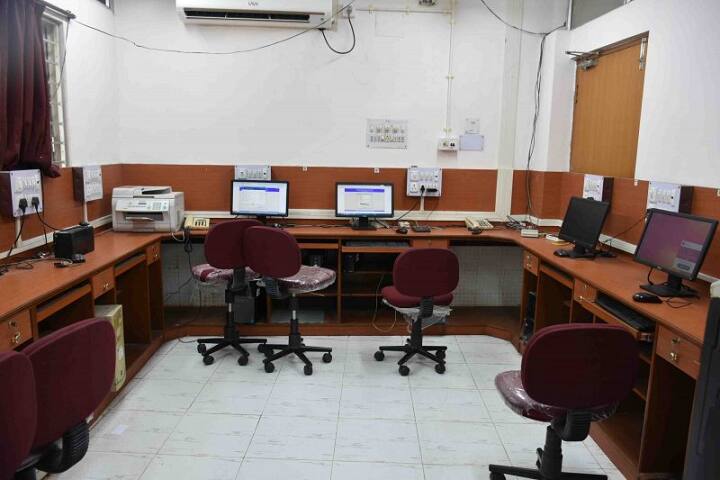 Dr B C Roy Post Graduate Institute of Paediatric Sciences campus in Kolkata, West Bengal, India — photo 4