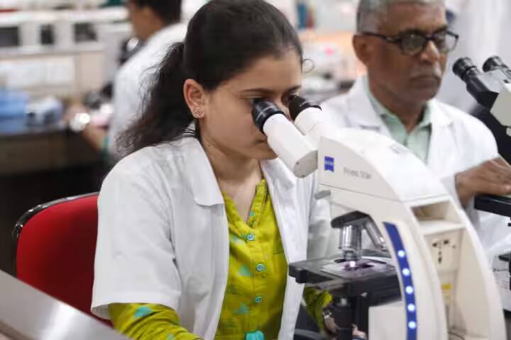 Bombay Hospital Institute of Medical Sciences campus in Mumbai, Maharashtra, India — photo 4