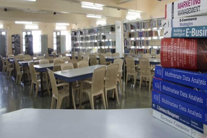 VESIM Mumbai campus in Mumbai, Maharashtra, India — photo 4
