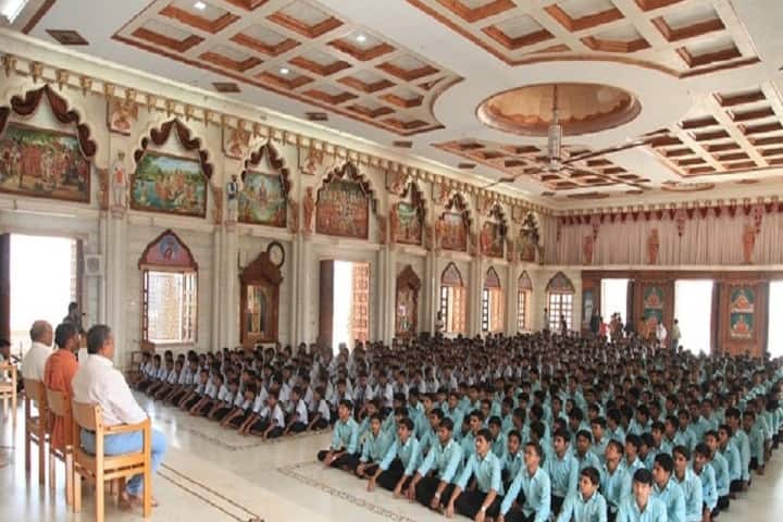 Shree Dharmjivandasji Swami B Ed College campus in Amreli, Gujarat, India — photo 6