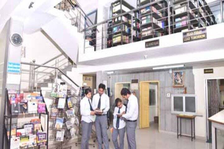 SS Jain Subodh PG College Jaipur campus in Jaipur, Rajasthan, India — photo 3