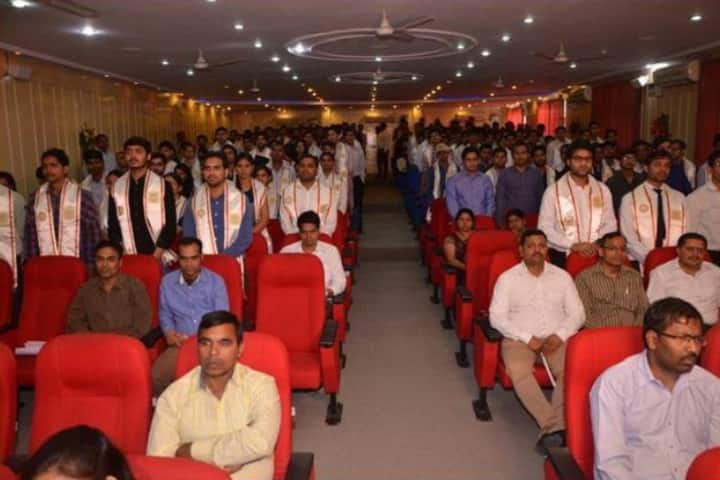 Ideal Institute of Technology campus in Ghaziabad, Uttar Pradesh, India — photo 2