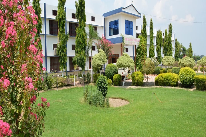Hakeem Harbans Singh New Era College of Education campus in Sirsa, Haryana, India — photo 2