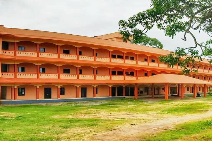 Sree Narayana Guru College of Advanced Studies campus in Nattika, Kerala, India — photo 1