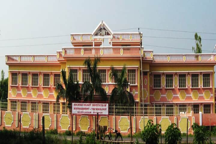 Sacred Heart Institute of Management and Technology campus in Sitapur, Uttar Pradesh, India — photo 1