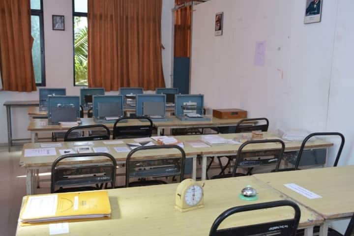 Shri Bapusaheb DD Vispute College of Education campus in Panvel, Maharashtra, India — photo 3