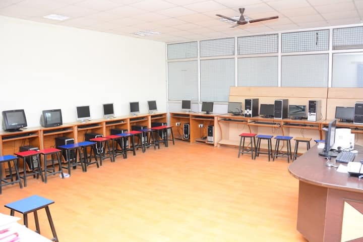 KVM College of Education campus in Rohtak, Haryana, India — photo 6