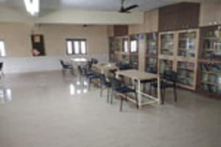 Sri Mirambika College of Education campus in Rajkot, Gujarat, India — photo 4