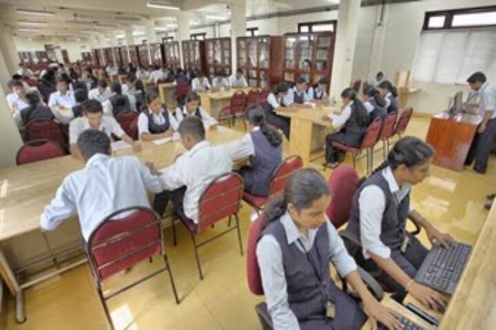 Saintgits Institute of Computer Applications campus in Kottayam, Kerala, India — photo 4